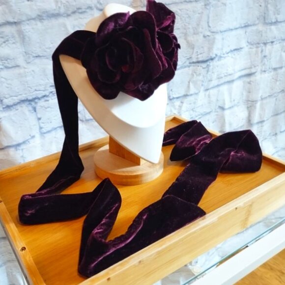 Zara Purple Velvet Floral Scarf - Picture 5 of 8